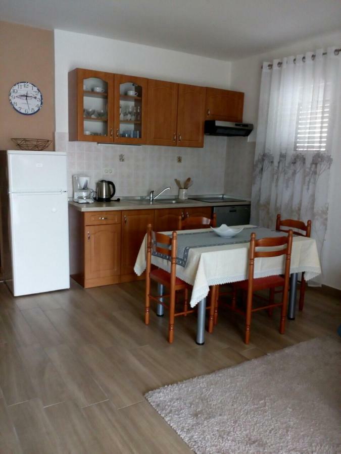 Apartman Mima Leilighet Porat  Eksteriør bilde